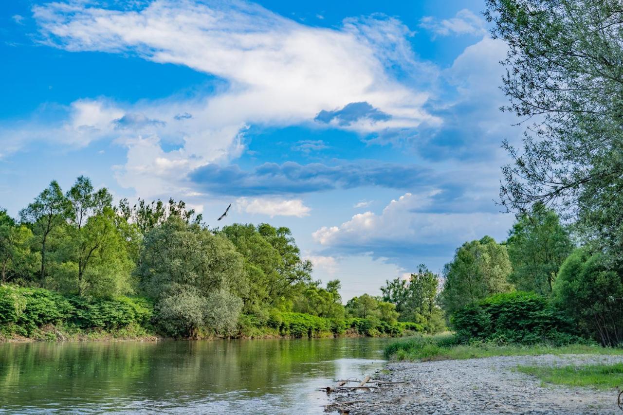River Park Затор Екстериор снимка